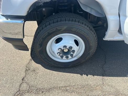 New 2026 Ford E-350 and Econoline 350 Super Duty w/ Power Equipment Group image 27