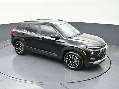New 2026 Chevrolet TrailBlazer LT w/ Convenience Package FWD image 58