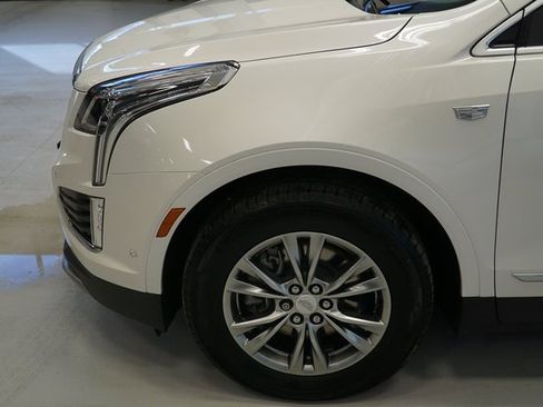 Used 2023 Cadillac XT5 Premium Luxury w/ Technology Package image 11