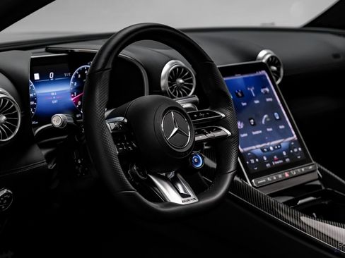 Used 2022 Mercedes-Benz SL 63 AMG 4MATIC image 48