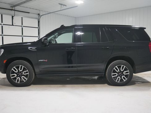 Used 2022 GMC Yukon AT4 w/ Max Trailering Package image 8