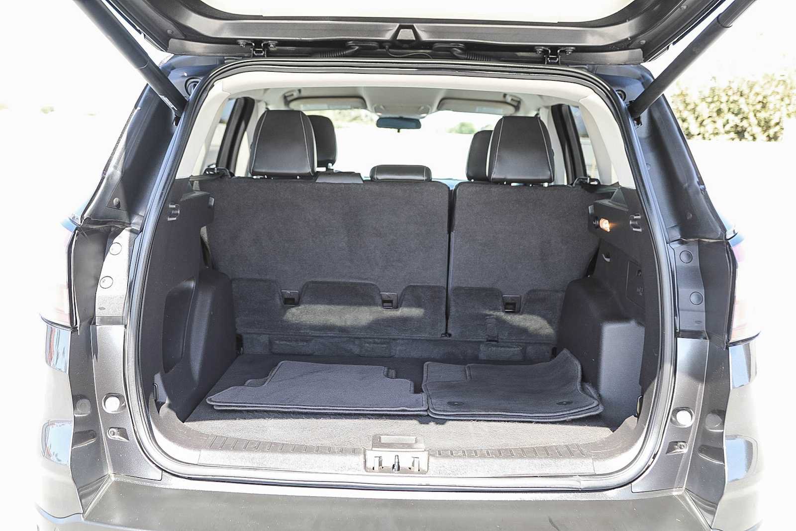 Used 2018 Ford Escape SEL FWD image 24