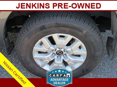 Certified 2023 Nissan Frontier SV w/ SV Convenience Package RWD image 14
