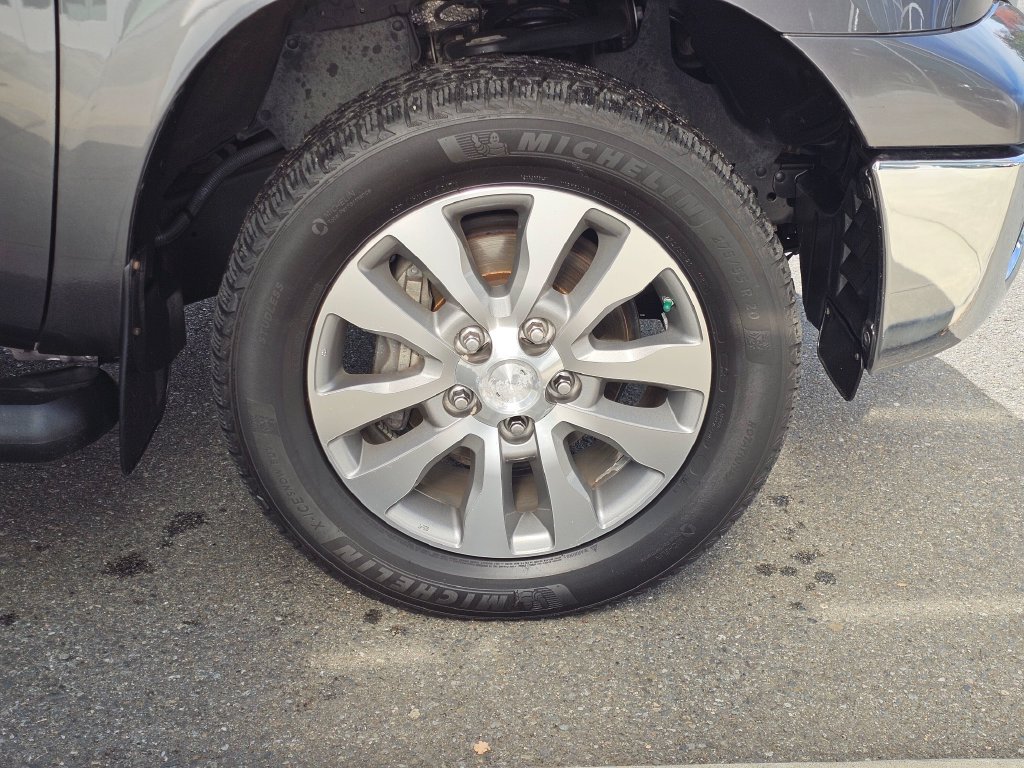 Used 2013 Toyota Tundra Platinum AWD/4WD image 9