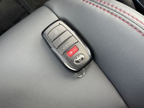 Used 2024 Toyota Corolla XSE FWD image 31