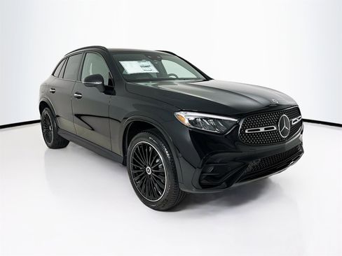 New 2026 Mercedes-Benz GLC 300 image 1