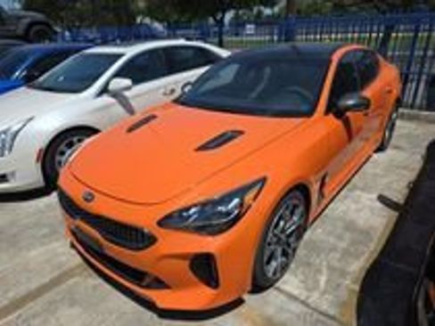 Used 2019 Kia Stinger GTS RWD image 1
