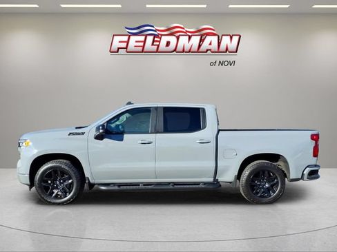 Used 2024 Chevrolet Silverado 1500 RST AWD/4WD image 2