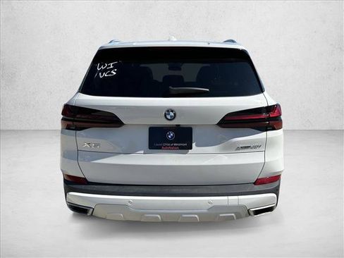 Used 2026 BMW X5 xDrive40i AWD/4WD image 6
