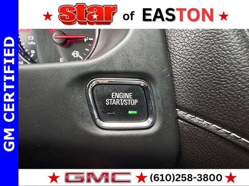 Used 2023 GMC Acadia SLT w/ Technology Package image 34