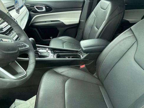 Used 2023 Jeep Compass Limited AWD/4WD image 15