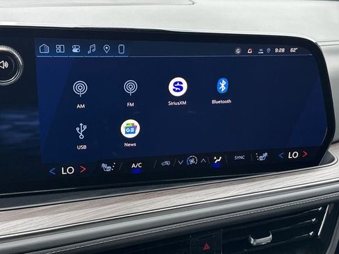 New 2026 Chevrolet Suburban Z71 AWD/4WD image 19