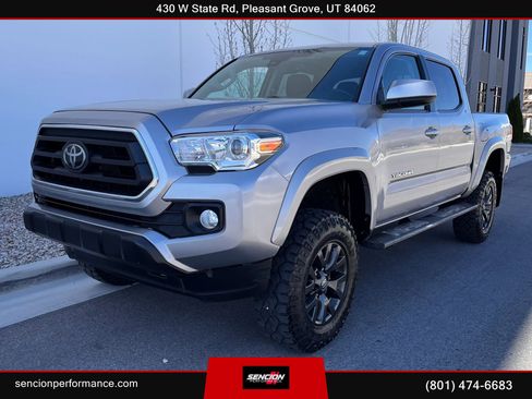 Used 2021 Toyota Tacoma SR5 image 1