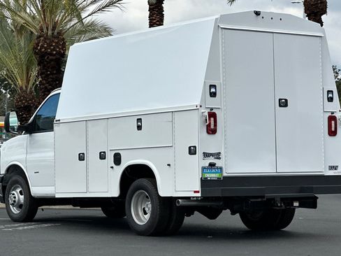 New 2024 Chevrolet Express 3500 w/ Power Convenience Package image 5