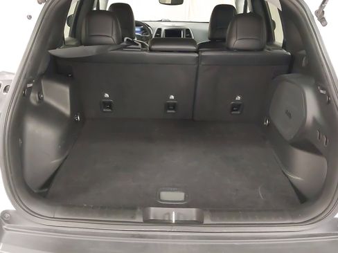 Used 2022 Jeep Cherokee Trailhawk w/ Sun, Sound & Nav Group AWD/4WD image 26