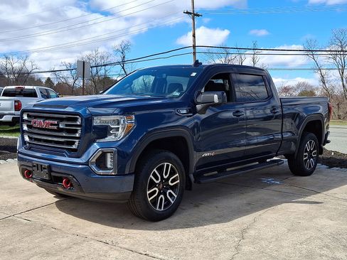 Used 2020 GMC Sierra 1500 AT4 w/ AT4 Premium Package image 3