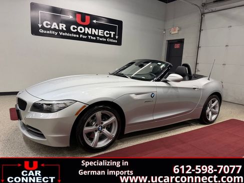 Used 2011 BMW Z4 sDrive30i RWD image 1
