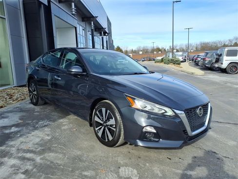 Used 2020 Nissan Altima 2.5 SL image 8