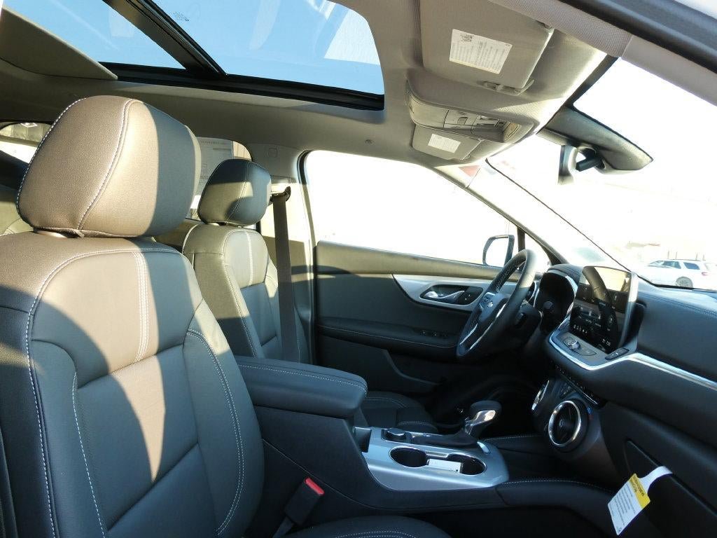 New 2026 Chevrolet Blazer LT FWD image 10