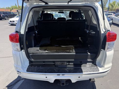 Used 2011 Toyota 4Runner SR5 w/ Convenience Pkg RWD image 21