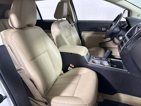 Used 2010 Ford Edge Limited image 12