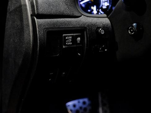 Used 2015 Lexus IS 350C w/ F-Sport Package w/as Tires RWD image 28
