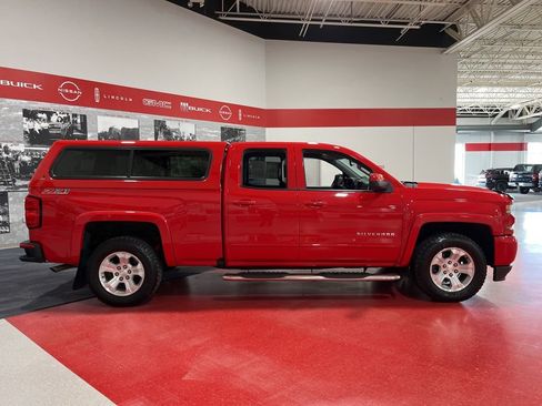 Used 2017 Chevrolet Silverado 1500 LT w/ All Star Edition AWD/4WD image 2