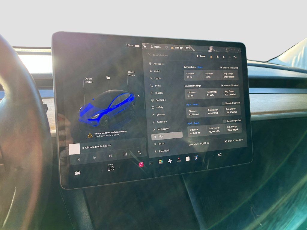Used 2023 Tesla Model 3 Standard Range RWD image 14