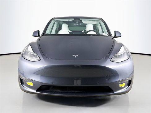 Used 2022 Tesla Model Y Performance image 2