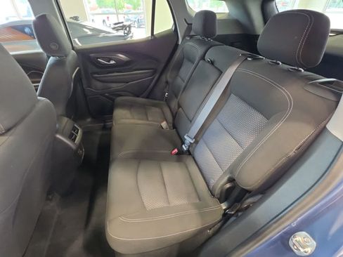Used 2024 GMC Terrain SLE w/ Driver Convenience Package AWD/4WD image 32
