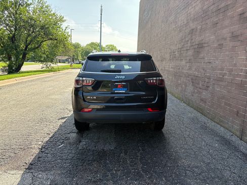 Used 2025 Jeep Compass Limited AWD/4WD image 4