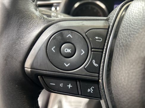 Used 2019 Toyota Camry SE image 24