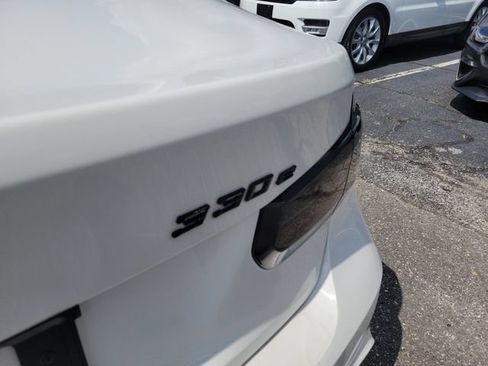 Used 2016 BMW 330e RWD image 7
