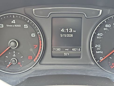 Used 2018 Audi Q3 2.0T Premium AWD/4WD image 18