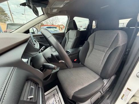 Used 2022 Nissan Rogue S image 10