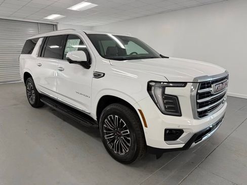 New 2026 GMC Yukon XL Elevation w/ LPO, Floor Liner Package image 3