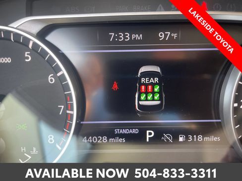 Used 2025 Nissan Pathfinder SV FWD image 37