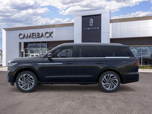 New 2026 Lincoln Navigator Reserve AWD/4WD image 28
