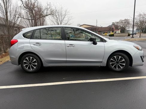 Used 2015 Subaru Impreza 2.0i image 4