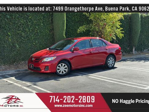 Used 2011 Toyota Corolla LE w/ Preferred Accessory Pkg FWD image 14