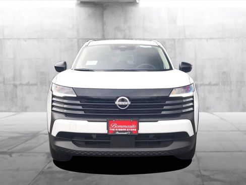 New 2026 Nissan Kicks SV image 4