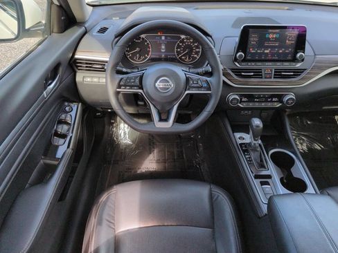 Certified 2022 Nissan Altima 2.5 SL FWD image 15