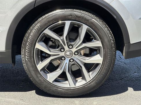 Used 2023 Acura MDX SH-AWD w/ Technology Package image 9