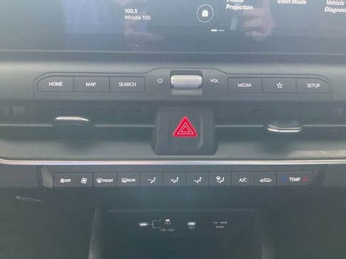 Used 2025 Kia K4 LXS image 13