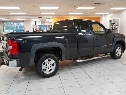Used 2007 Chevrolet Silverado 1500 LT w/ Towing Package RWD image 10
