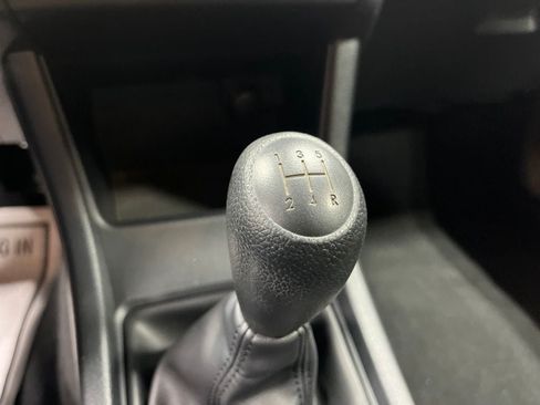 Used 2015 Subaru Impreza 2.0i AWD/4WD image 30