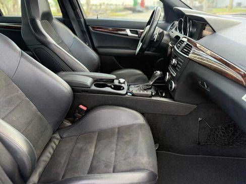 Used 2014 Mercedes-Benz C 63 AMG Sedan image 21