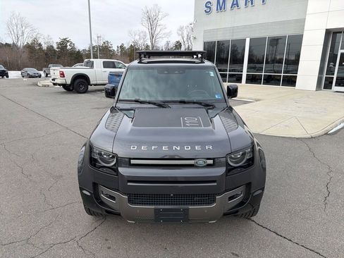 Used 2022 Land Rover Defender 110 X-Dynamic HSE image 9