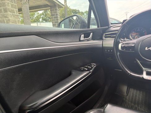 Used 2022 Kia K5 GT-Line FWD image 15
