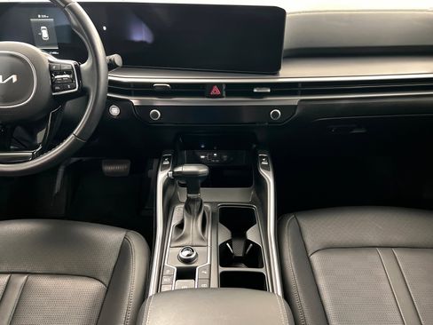 Used 2024 Kia Sorento S w/ Panoramic Sunroof Package FWD image 14